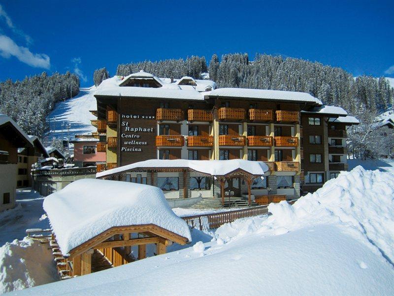 Hotel St. Raphael Madonna Exterior foto